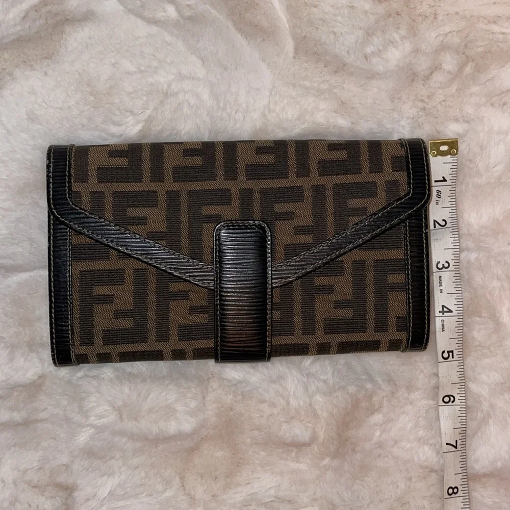 FENDI ZUCCA WALLET FENDI SIGNATURE CANVAS CLUTCH FENDI WRISTLET FENDI BAG - Picture 5 of 17